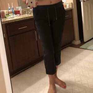 Columbia Charcoal Gray Capri Pants